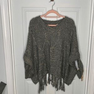 Anthropologie knitted poncho. Never worn.